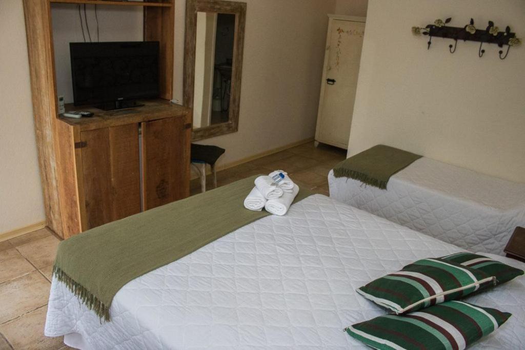 טיראדנטס Pousada Hospedaria Da Villa חדר תמונה