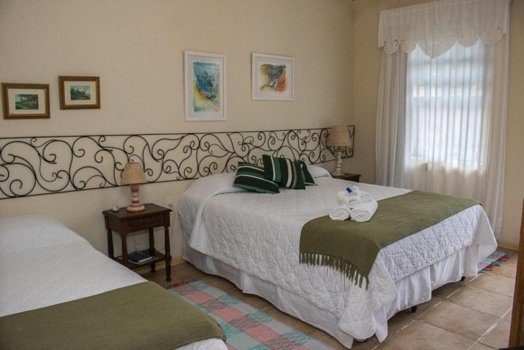 טיראדנטס Pousada Hospedaria Da Villa חדר תמונה