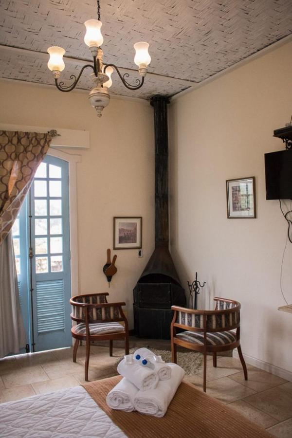 טיראדנטס Pousada Hospedaria Da Villa מראה חיצוני תמונה