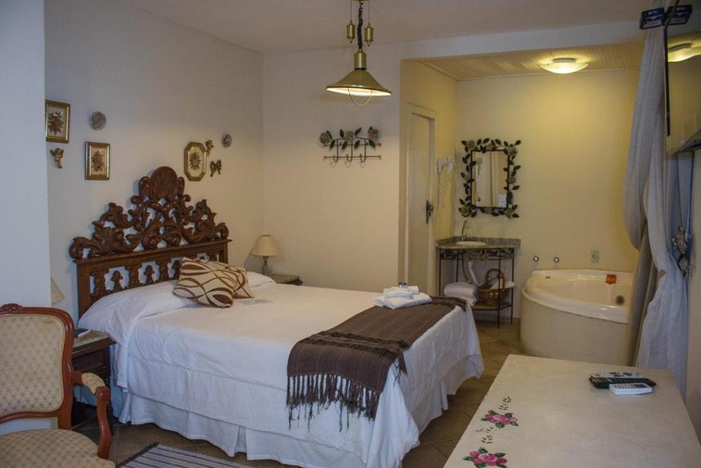 טיראדנטס Pousada Hospedaria Da Villa חדר תמונה