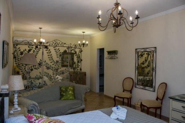 טיראדנטס Pousada Hospedaria Da Villa מראה חיצוני תמונה