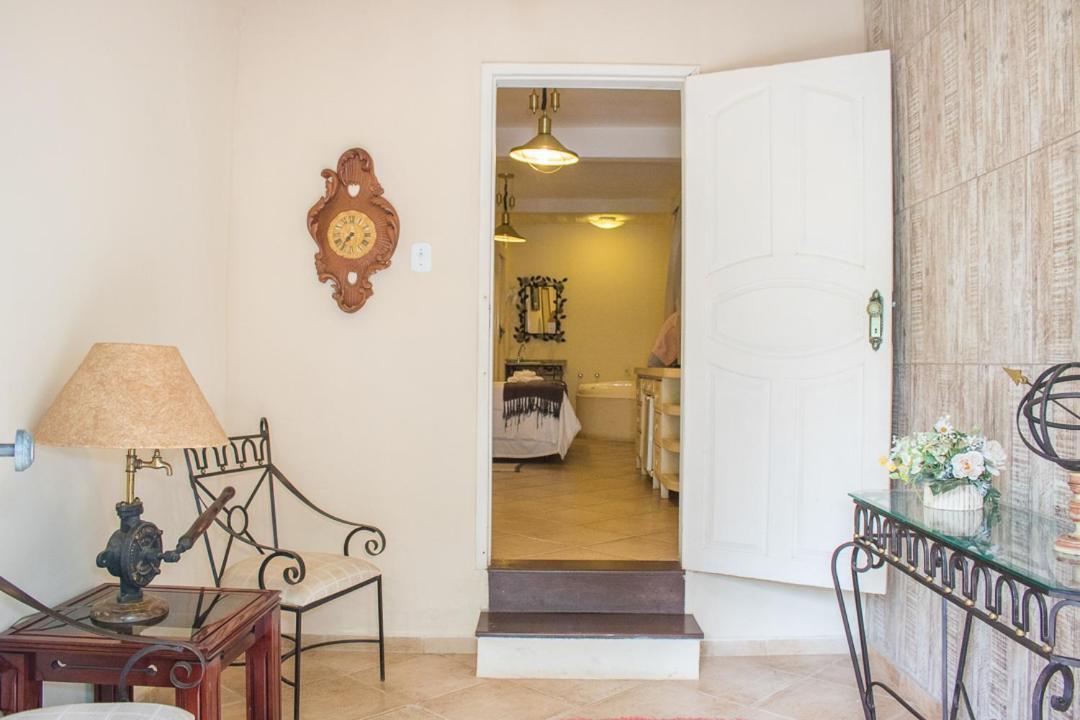 טיראדנטס Pousada Hospedaria Da Villa חדר תמונה