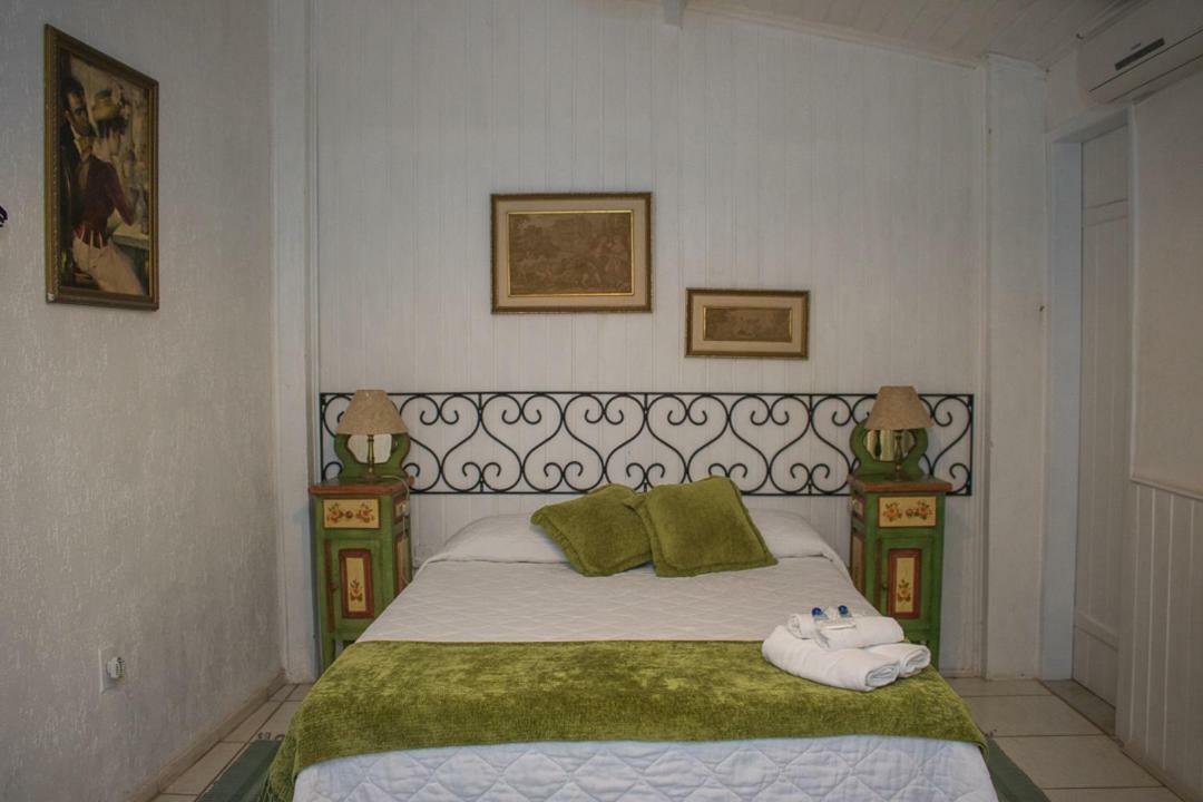 טיראדנטס Pousada Hospedaria Da Villa מראה חיצוני תמונה